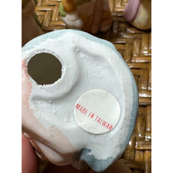 Hand-Painted Ceramic Nativity Scene Figurines Set Of 8 Pieces - Picture 9 of 10